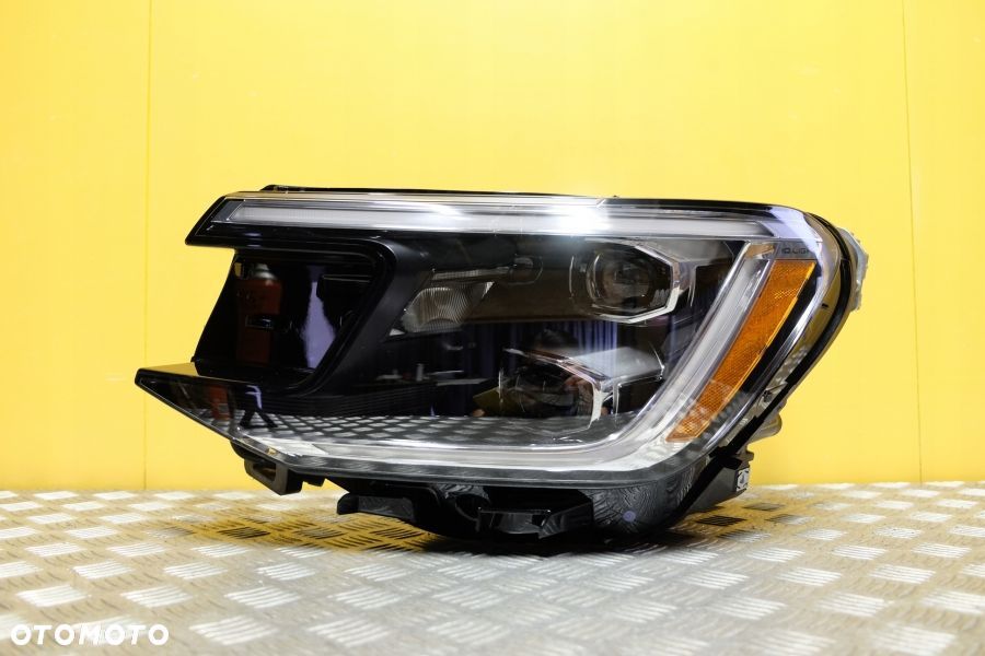 VW ATLAS CROSS SPORT 2024 2025- REFLEKTOR LAMPA FULL LED TOP L (81.D) USA - 1