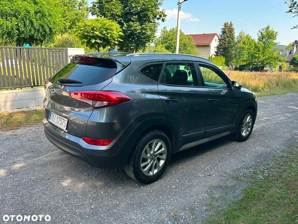 Hyundai Tucson 1.7 CRDI BlueDrive Style 2WD DCT - 4
