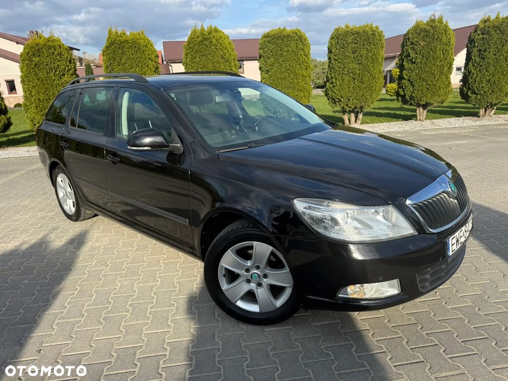 Skoda Octavia 1.6 TDI DPF Ambition - 3