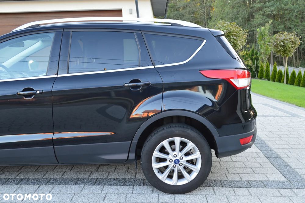 Ford Kuga 1.5 EcoBoost 2x4 Titanium - 18