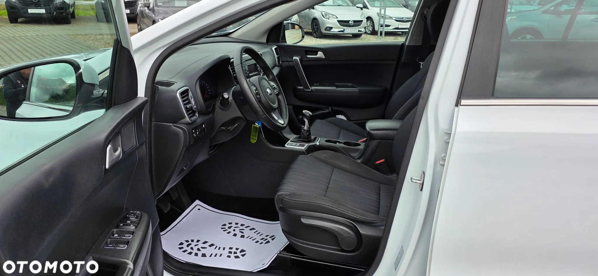 Kia Sportage - 12
