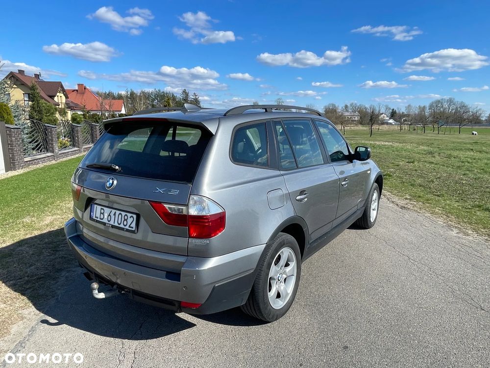 BMW X3 2.0d - 11