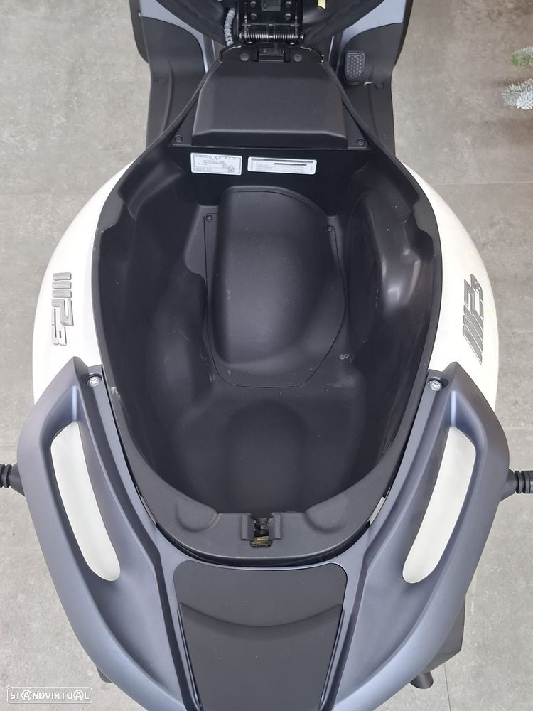 Piaggio MP3 300 HPE - GARANTIA DE FÁBRICA - 13