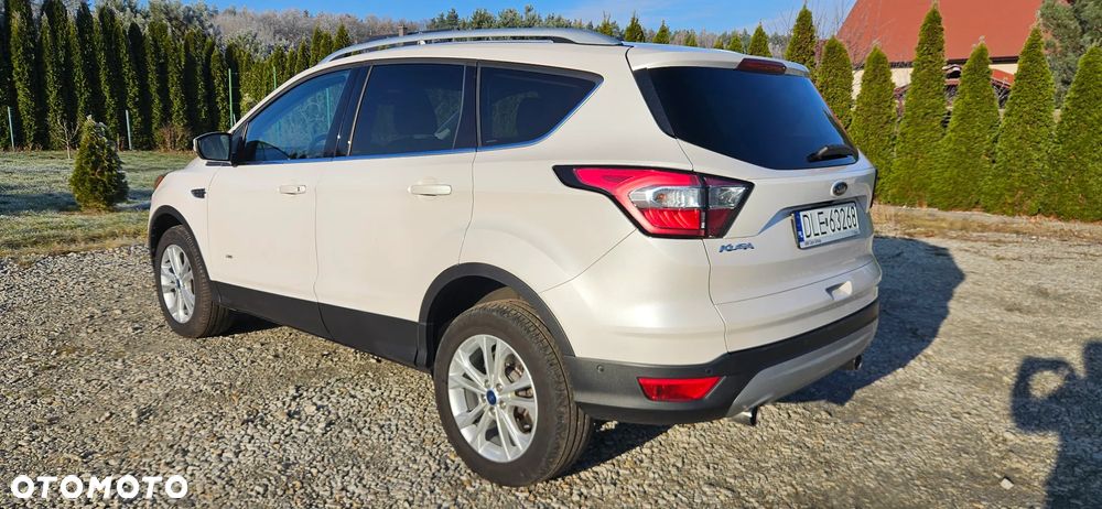 Ford Kuga 2.0 TDCi 4x4 Titanium - 10