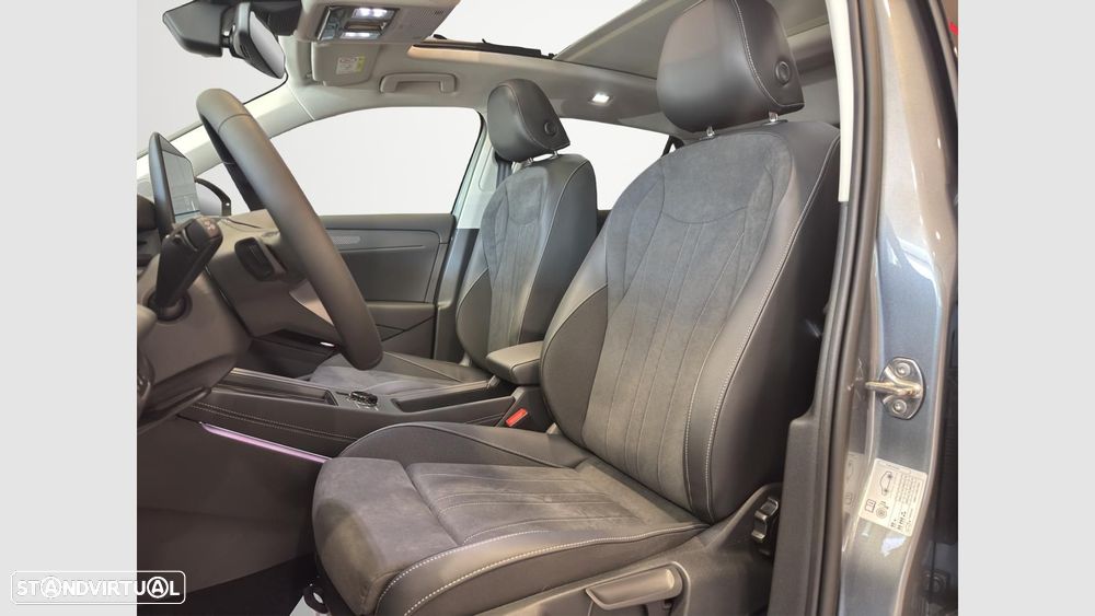 VW T-Roc 1.5 eTSI Style DSG - 13