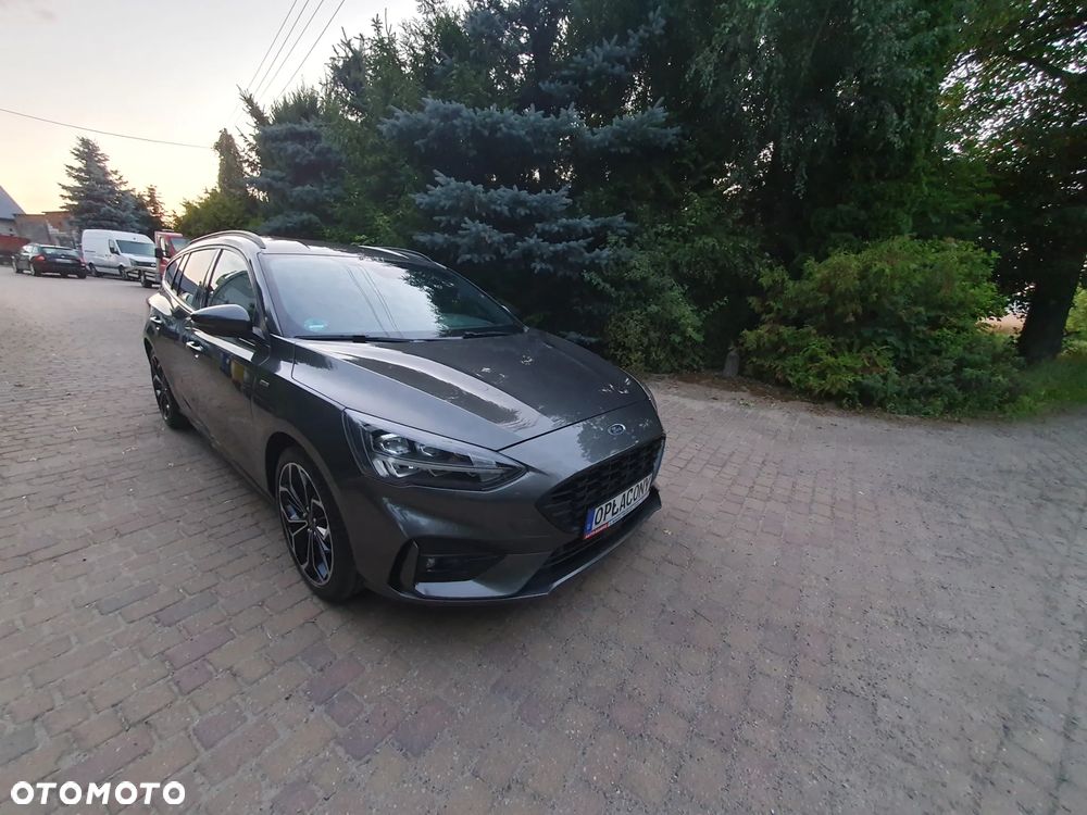 Ford Focus 1.5 EcoBoost STart-Stopp-System ST-LINE - 2