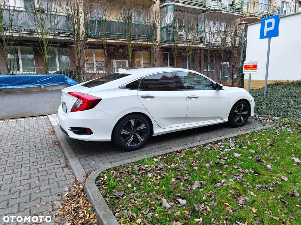 Honda Civic 1.5 T Elegance CVT - 32