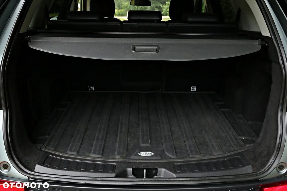 Land Rover Discovery Sport D150 R-Dynamic - 26