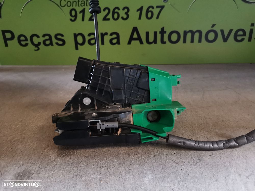 HYUNDAI I30 FECHADURA PORTA FRENTE ESQUERDA - F139 - 1