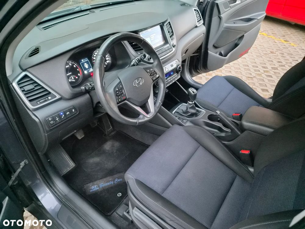 Hyundai Tucson 1.6 GDi 2WD Premium - 9