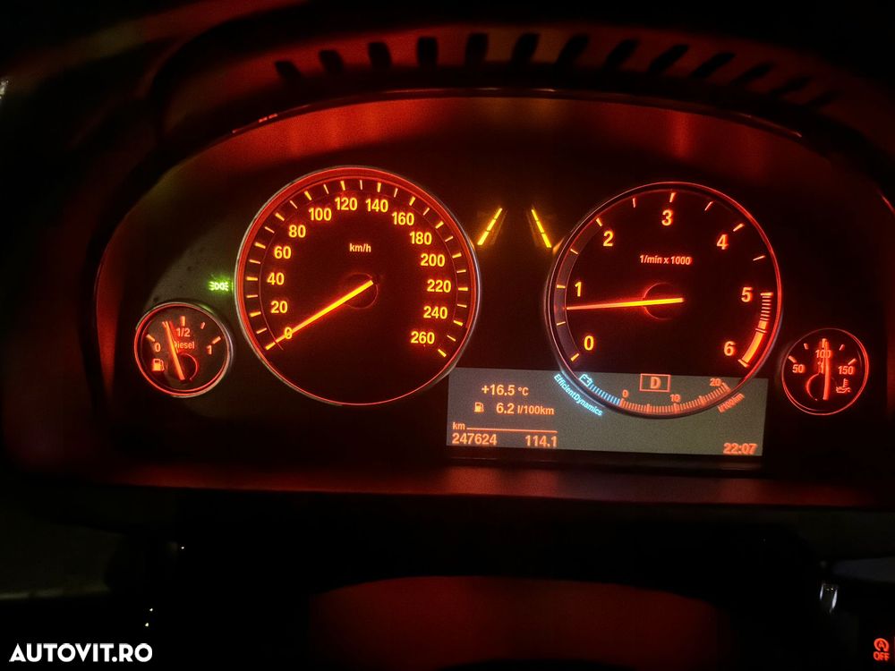 BMW X5 xDrive30d - 12