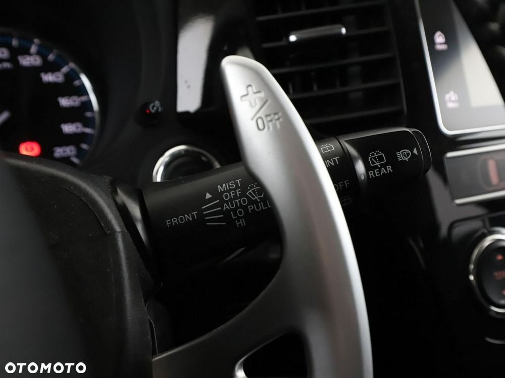 Mitsubishi Outlander 2.4 4WD Top - 32