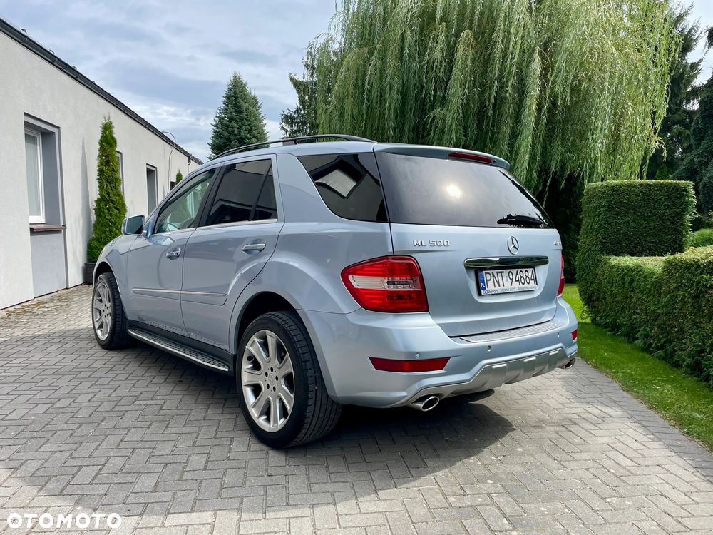 Mercedes-Benz ML - 7