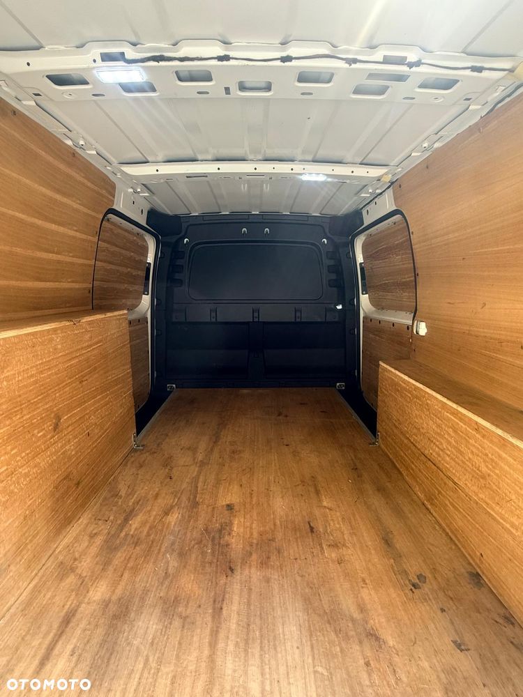 Volkswagen CADDY - 6