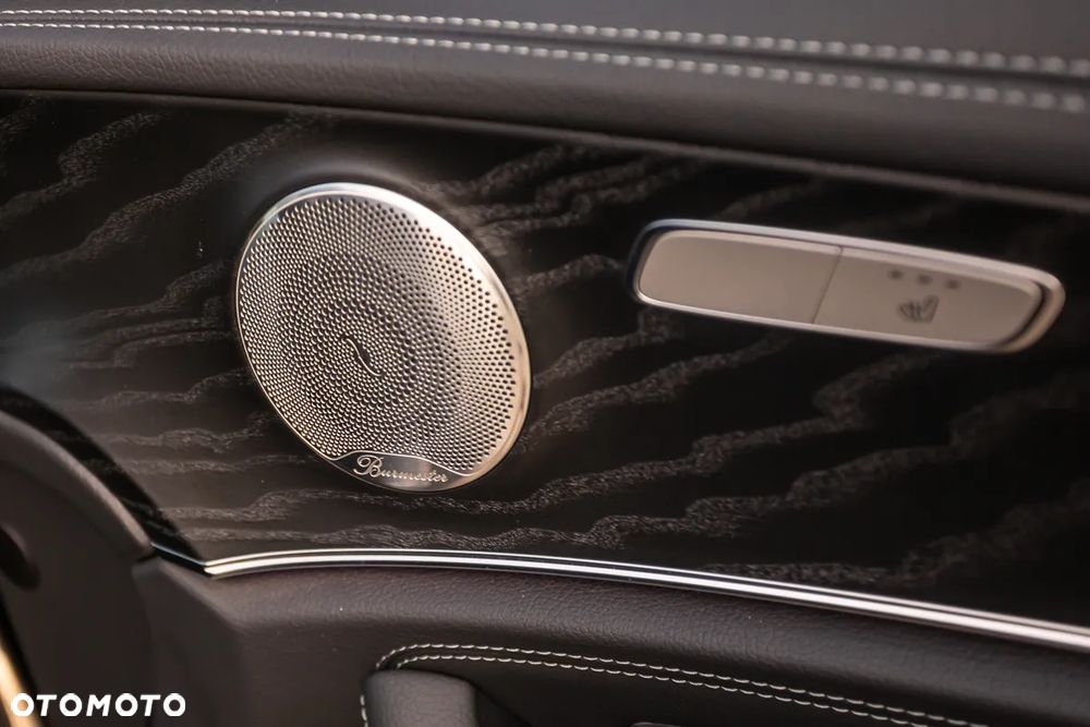 Mercedes-Benz Klasa E 300de 4Matic 9G-TRONIC - 26
