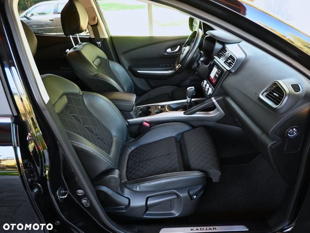 Renault Kadjar TCe 160 EDC GPF INTENS - 32