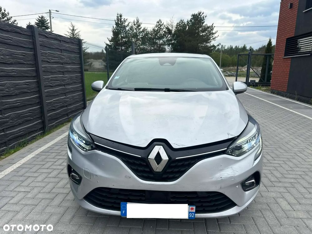 Renault Clio TCe 100 INTENS - 23