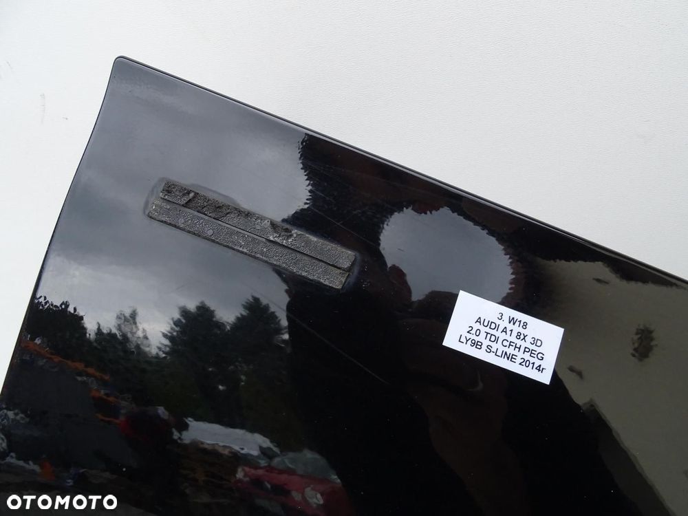 BŁOTNIK PRAWY PRZÓD PRZEDNI LY9B AUDI A1 8X S1 10-15r 3D / 5D - 14