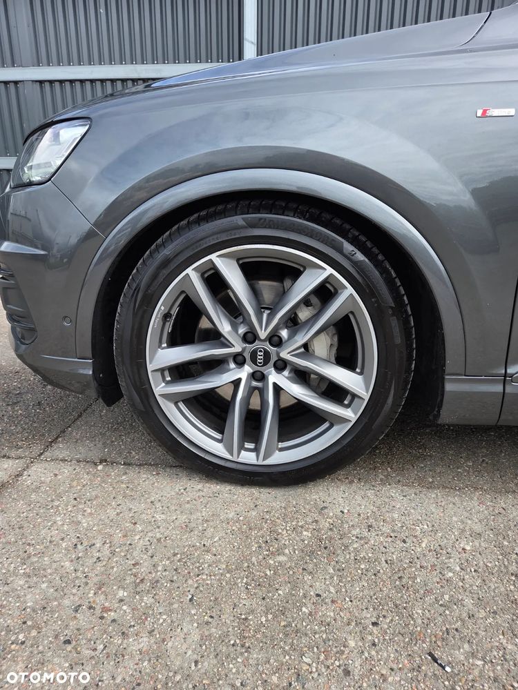 Audi Q7 - 4