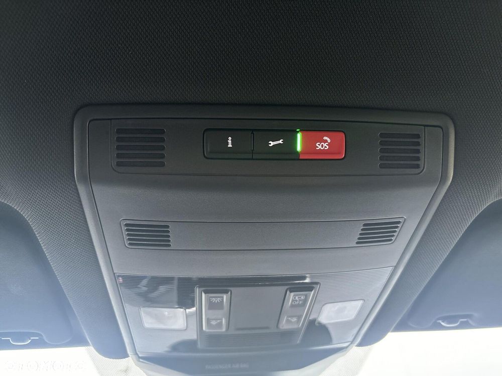 Volkswagen T-Roc 1.5 TSI R-Line DSG - 24