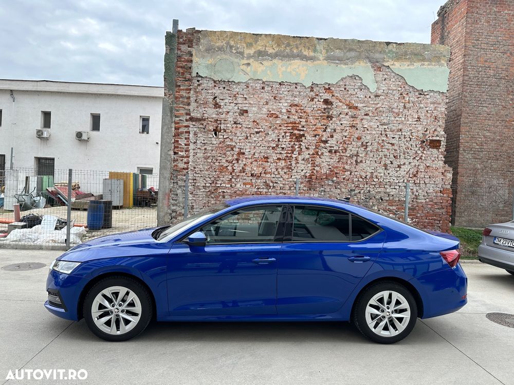 Skoda Octavia 2.0 TDI DSG Style - 3