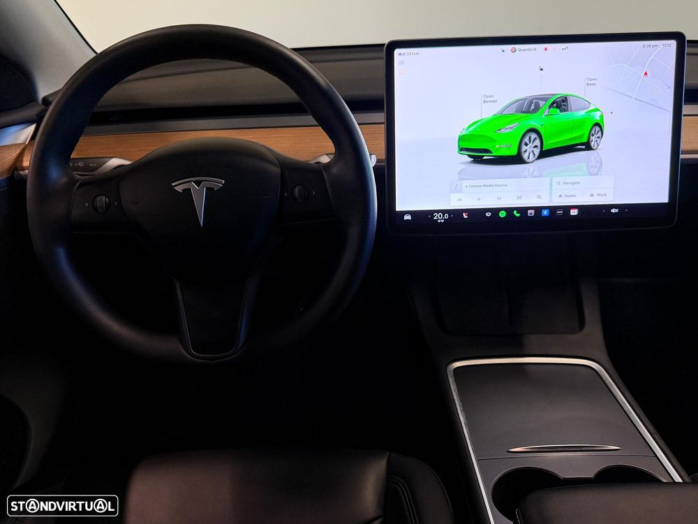 Tesla Model Y Long Range Dual Motor AWD - 9