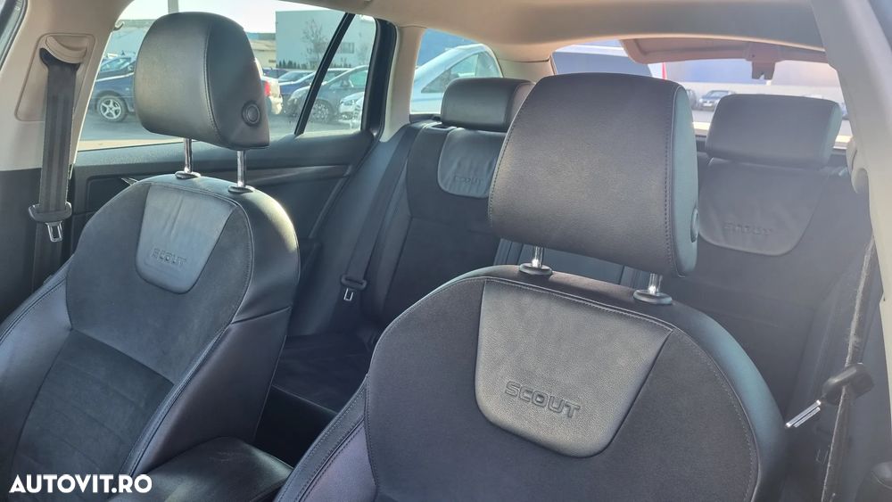 Skoda Octavia 2.0 TDI 4x4 DSG Scout - 9