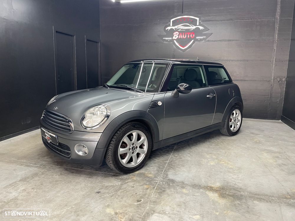 MINI 3 Portas Cooper D - 1