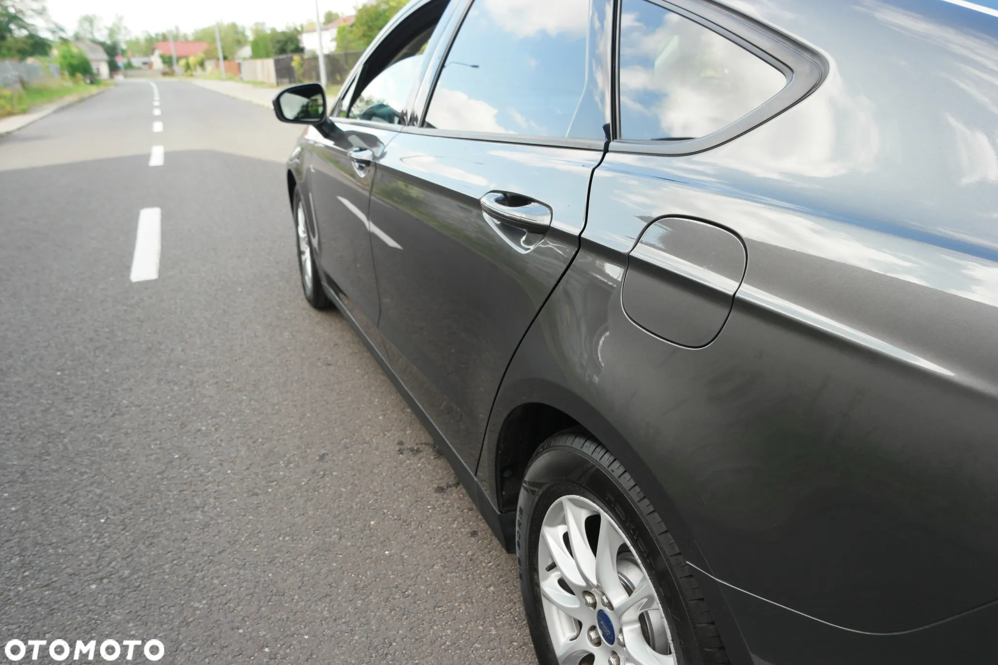 Ford Mondeo - 10