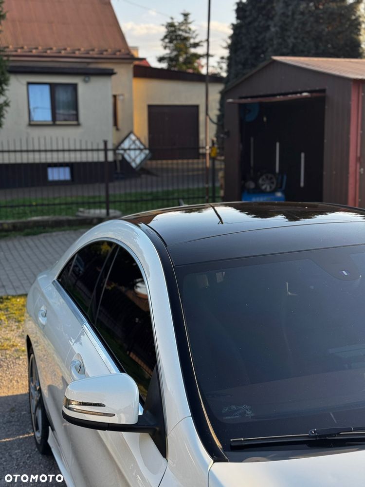 Mercedes-Benz CLA 250 7G-DCT UrbanStyle Edition - 11