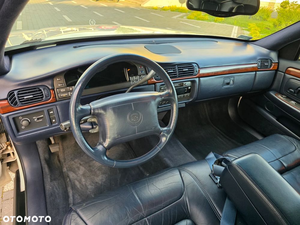 Cadillac Deville 4.6 Concours - 20