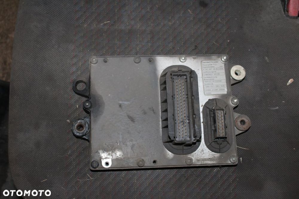 mercedes atego komputer silnika A0644478540 A0414472840 - 7