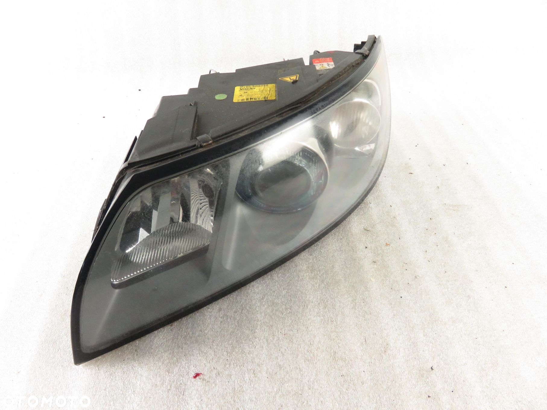 LAMPA LEWA PRZEDNIA VOLVO V50 30678916 - 2