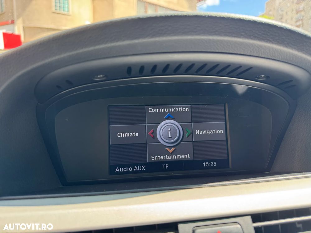BMW Seria 3 320d - 8