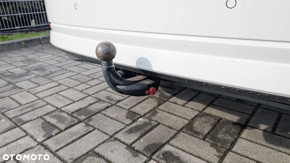 Skoda Octavia Combi 1.4 TSI iV DSG Style - 24