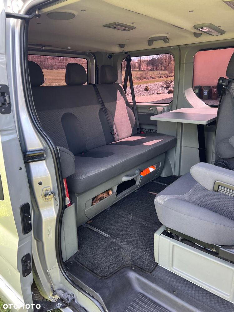 Opel Vivaro - 14
