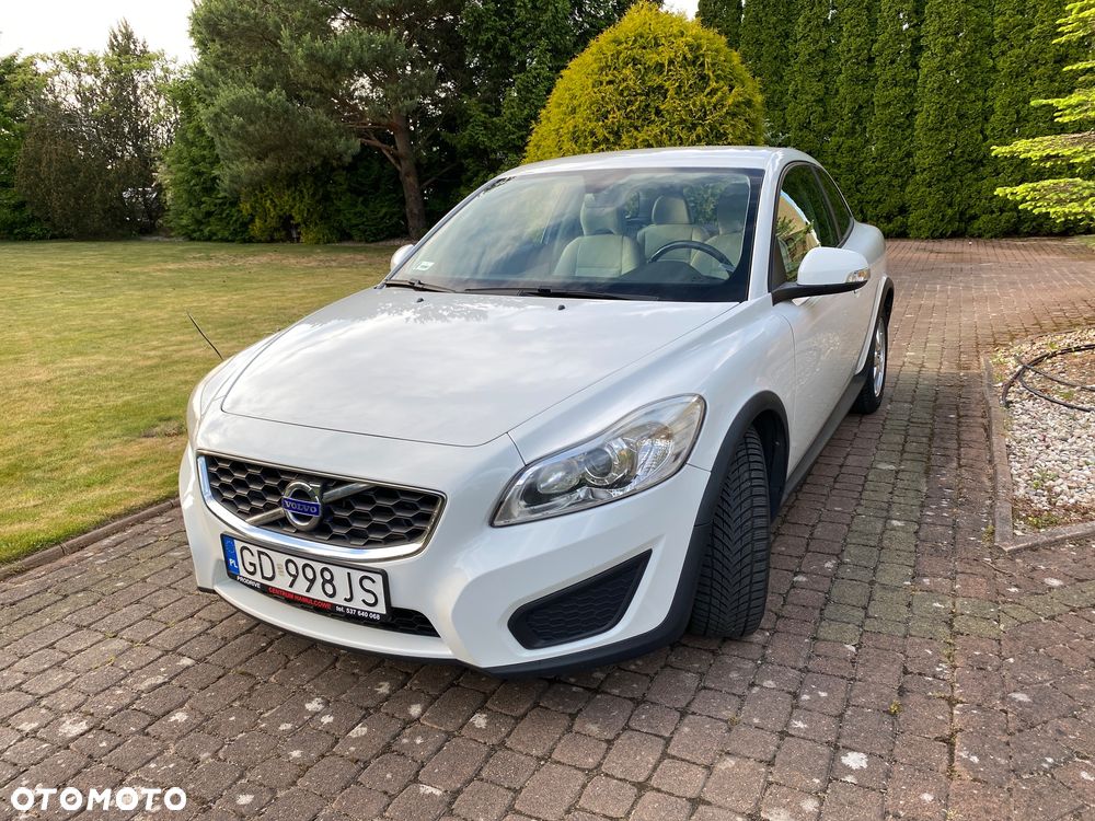 Volvo C30 2.0 - 17