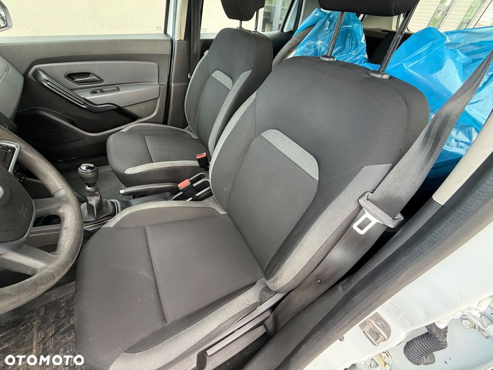 Dacia Duster 1.5 Blue dCi Essential 4WD EU6d - 15