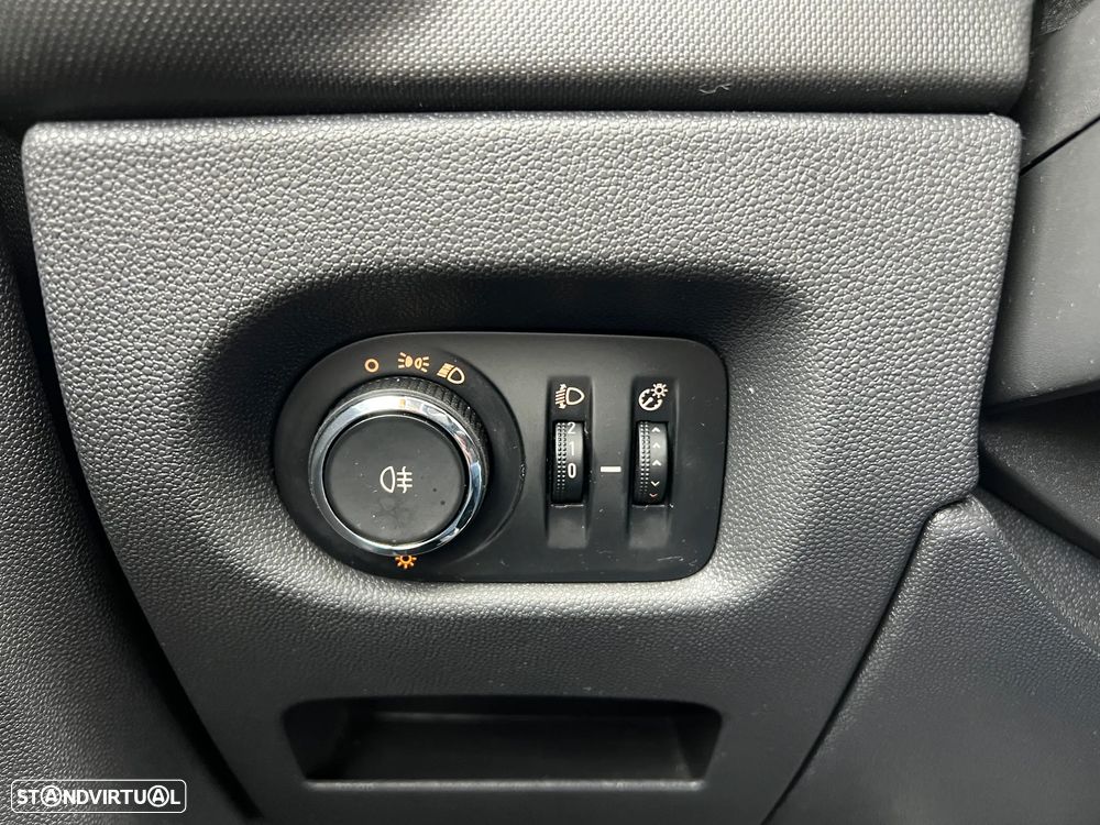 Opel Corsa 1.3 CDTI VAN AC - 23