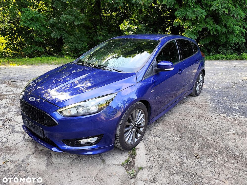 Ford Focus - 10