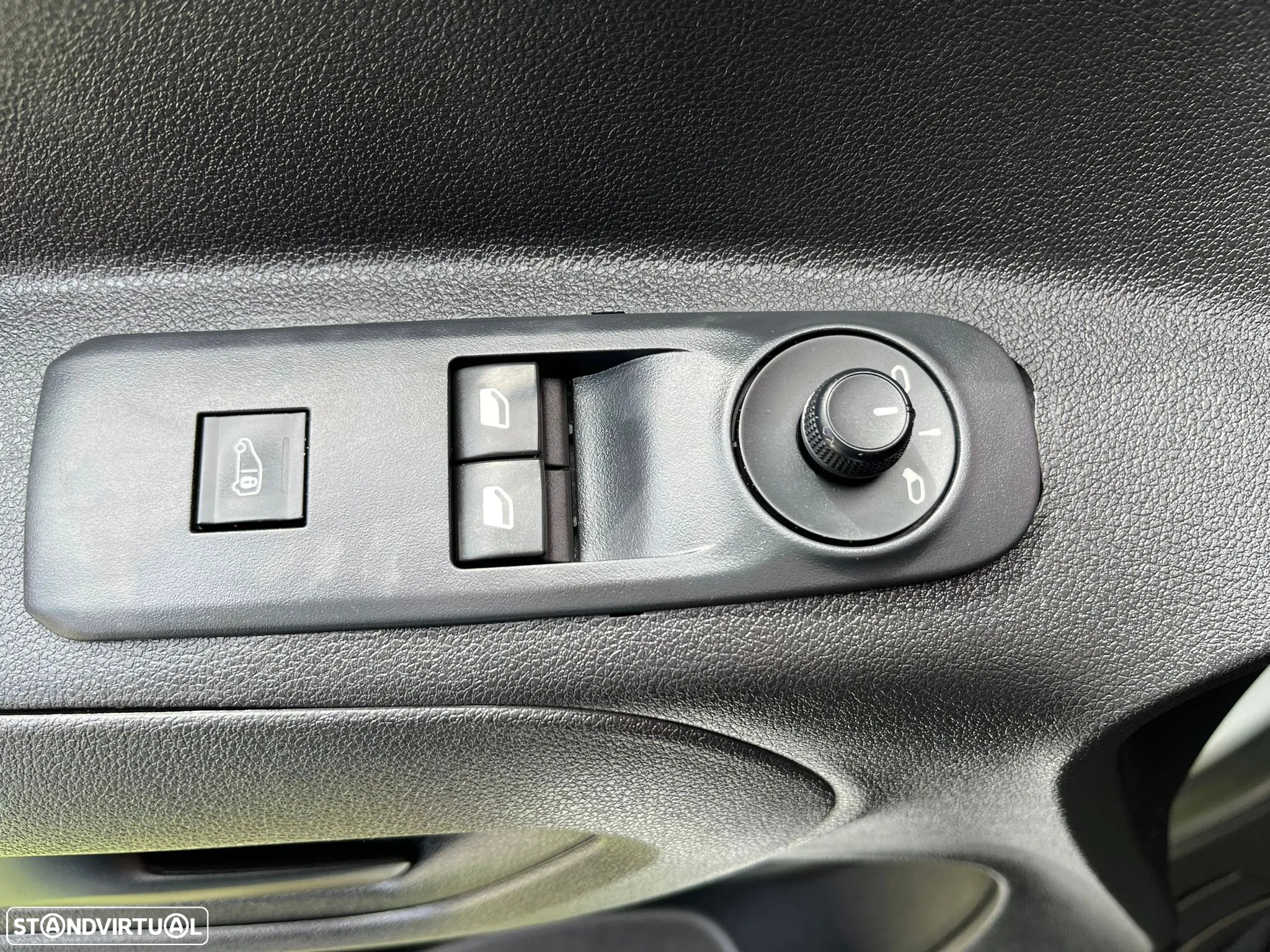 Citroën Berlingo Longa | 1.5 HDI | 3 Lug. - 15