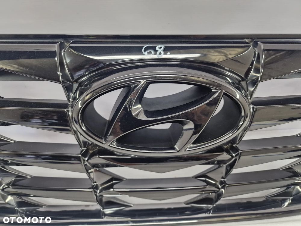 HYUNDAI TUCSON IV 20- CIEMNY CHROM ATRAPA / GRILL PRZEDNI PRZÓD BEZ KAMERY , NR 86351-N7100 , NR AUKCJI GR68 - 2
