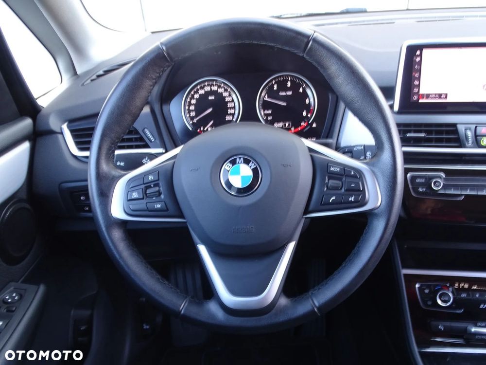 BMW Seria 2 - 18