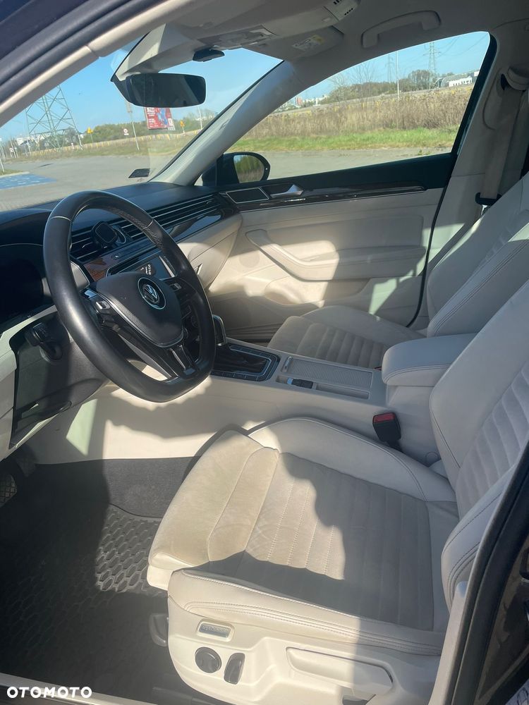 Volkswagen Passat 1.8 TSI BMT Highline DSG - 3
