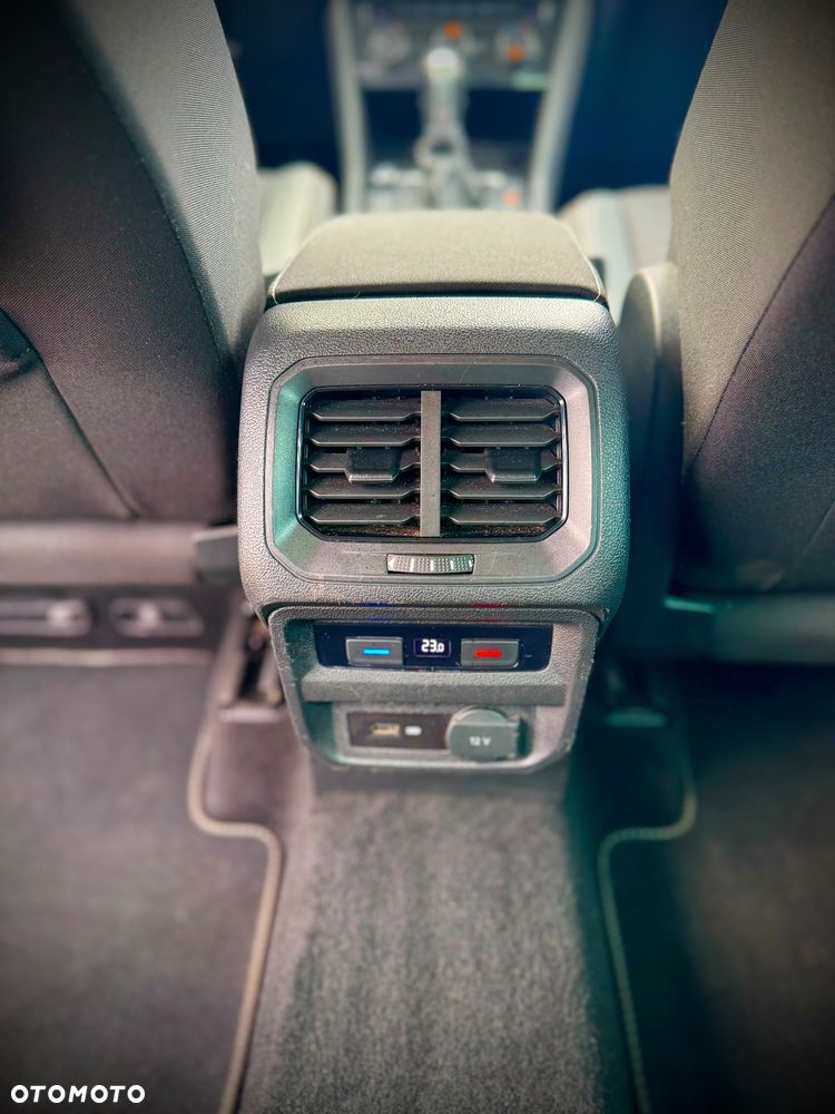 Volkswagen Tiguan 2.0 TDI BMT SCR Comfortline DSG - 11