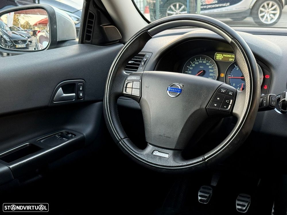 Volvo C30 1.6 D2 R-Design Start/Stop - 11