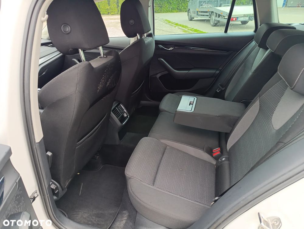 Skoda Octavia 1.0 TSI Ambition - 17
