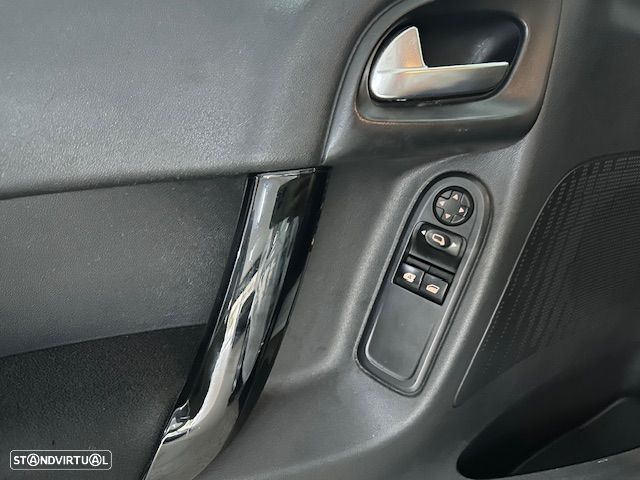 Citroën C3 1.2 PureTech Seduction - 20