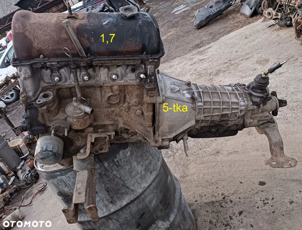 Łada 2121 Niva 2107 Silnik 1,7 Skrzynia Zawieszenie Mosty Koła Drzwi Lampy Kanapa - 1