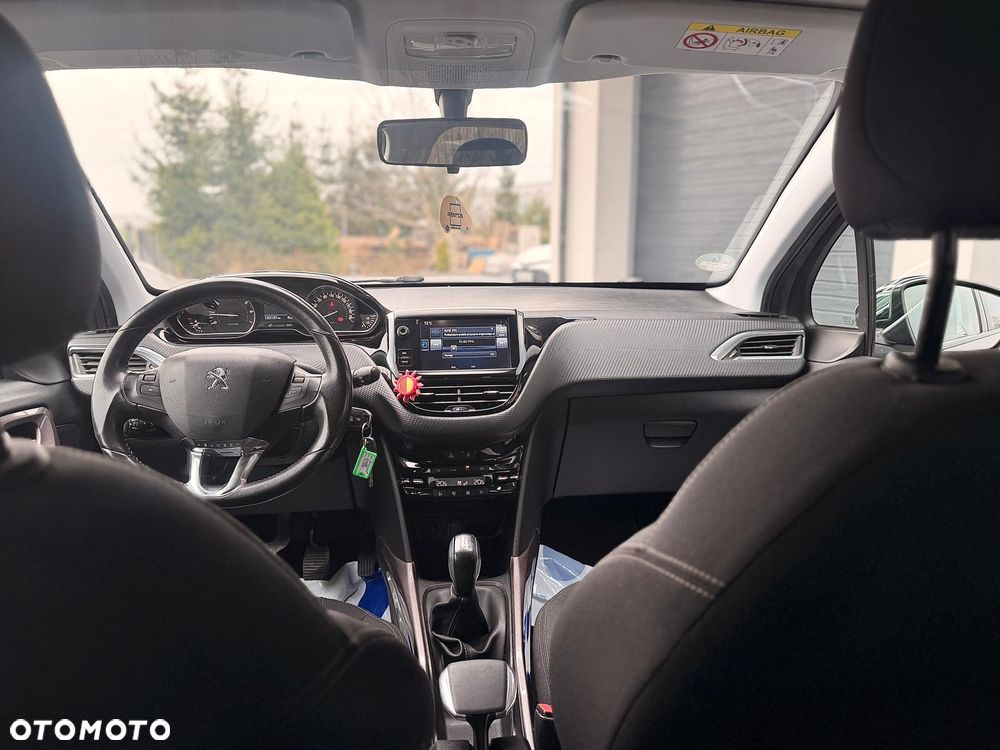 Peugeot 2008 1.2 Pure Tech Access - 25